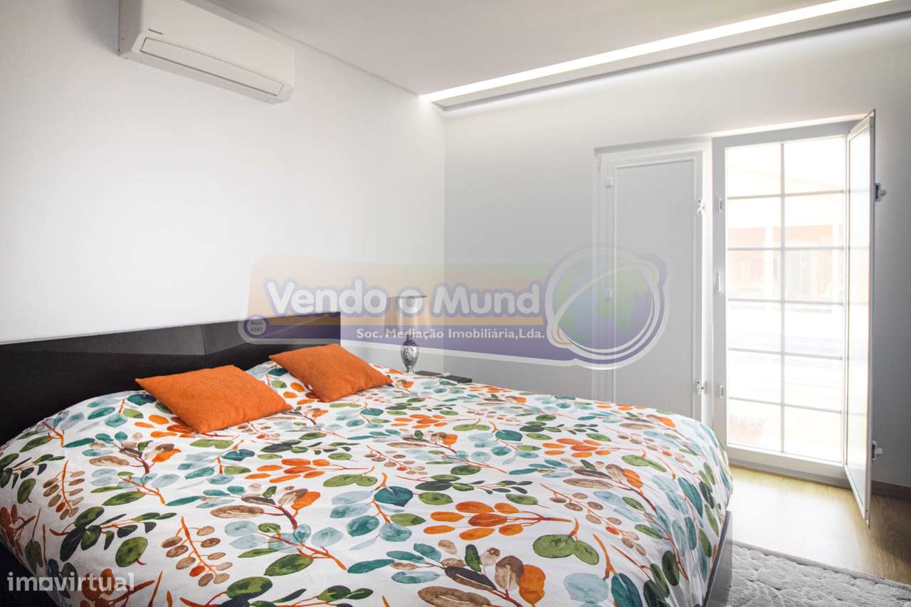 Moradia T3+1 em Foros de Salvaterra (F837)-30