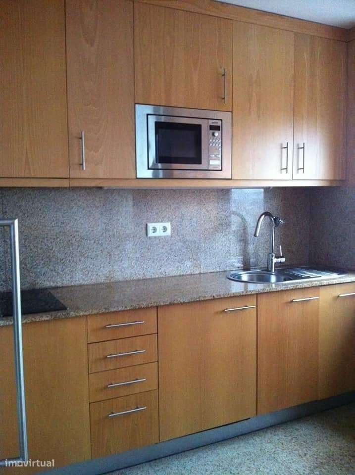 T0 no Celas Residence-7