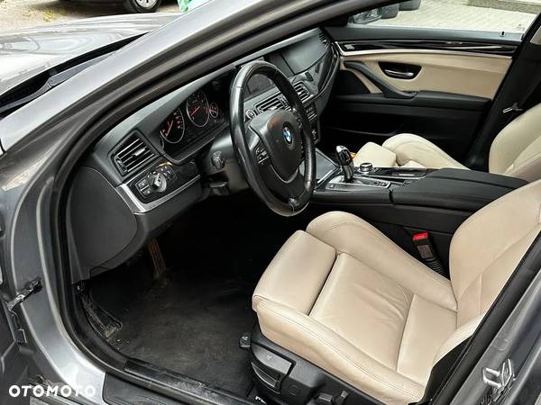 BMW Seria 5 535i Touring - 8