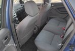 Ford Focus 1.6i Trend - 5