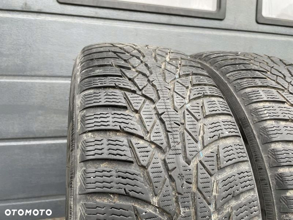 225/60R16 Nokian WR D4 XL para opon zima 5,1mm - 3