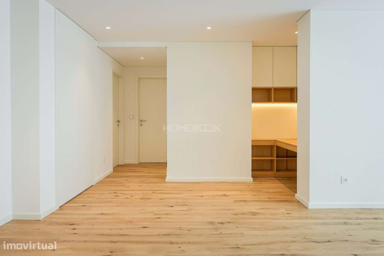 T3 em Aveiro com  Master Suite, Closet e Varanda em todas as divisões-12