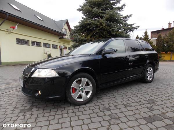 Skoda Octavia 2.0 TDI RS - 2