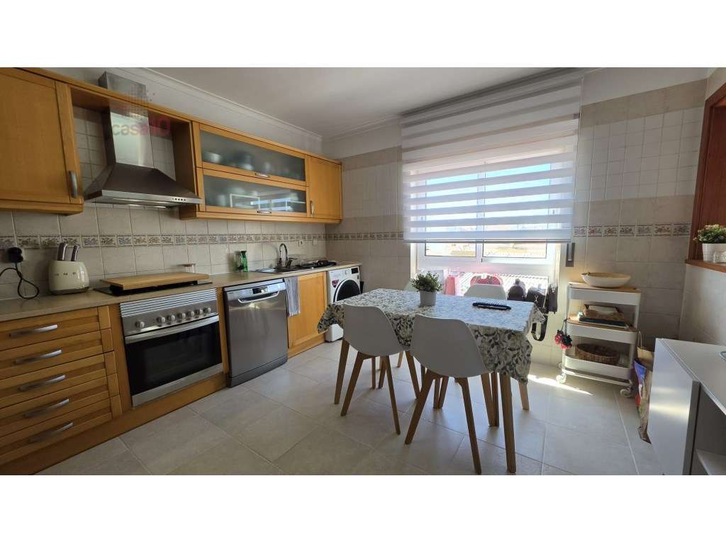 Apartamento T2 duplex para venda no Samouco, Alcochete-10