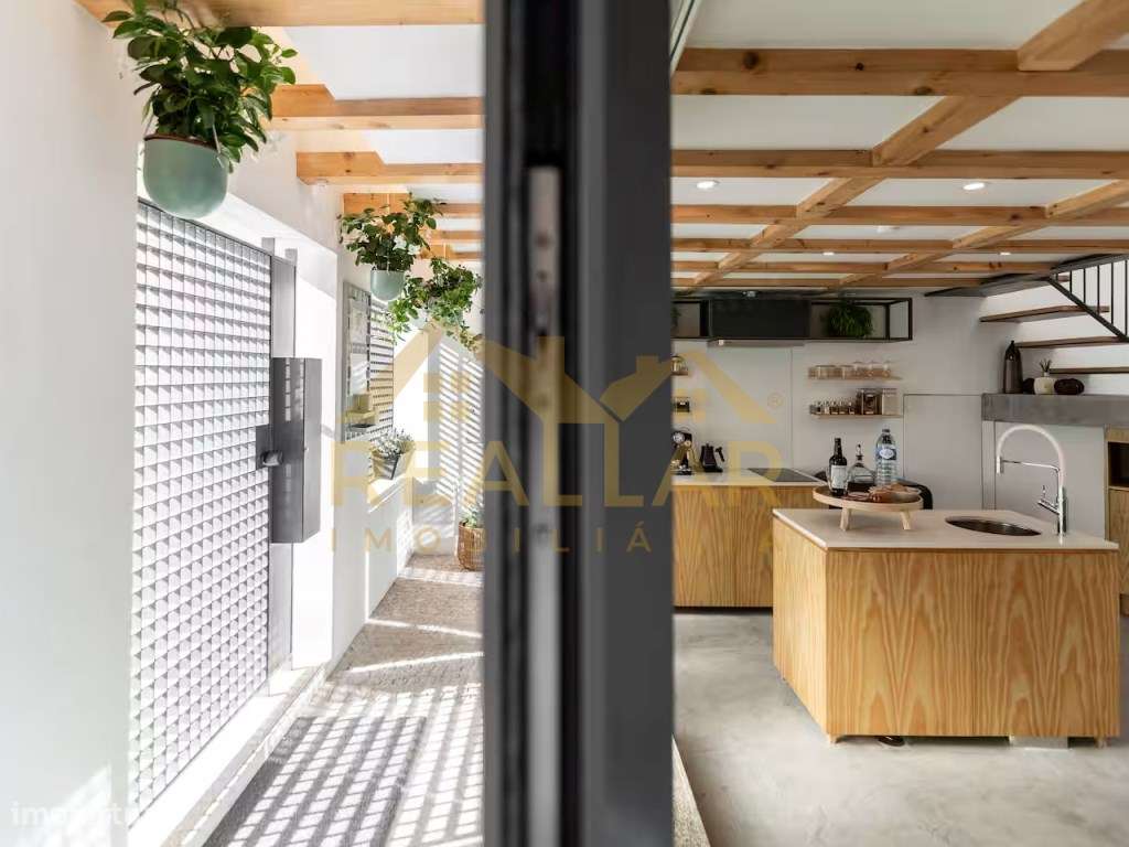 Excelente investimento Porto - Grande imagem: 3/26