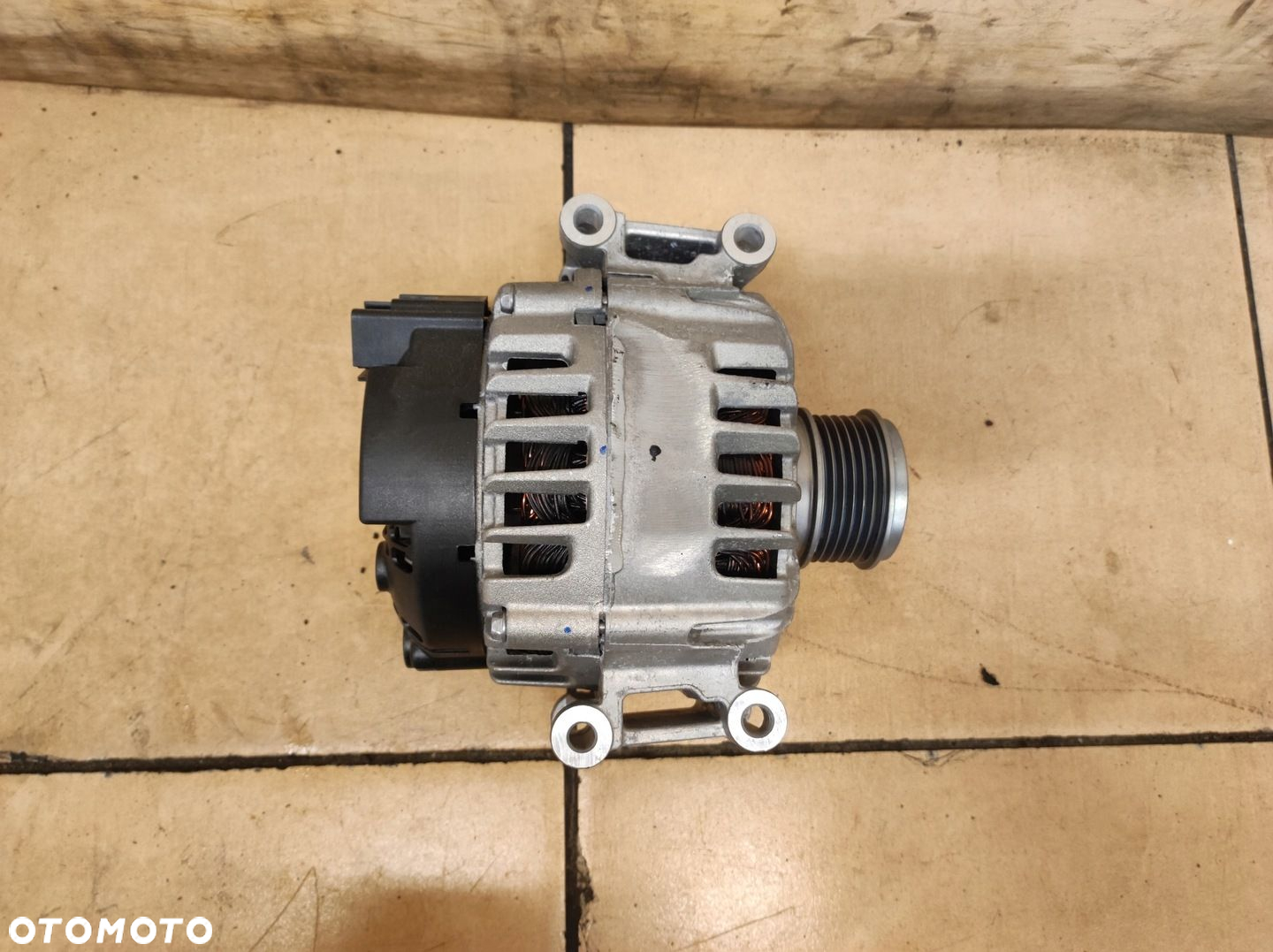 Alternator Audi A1 II 82A 2.0 TFSI - 4