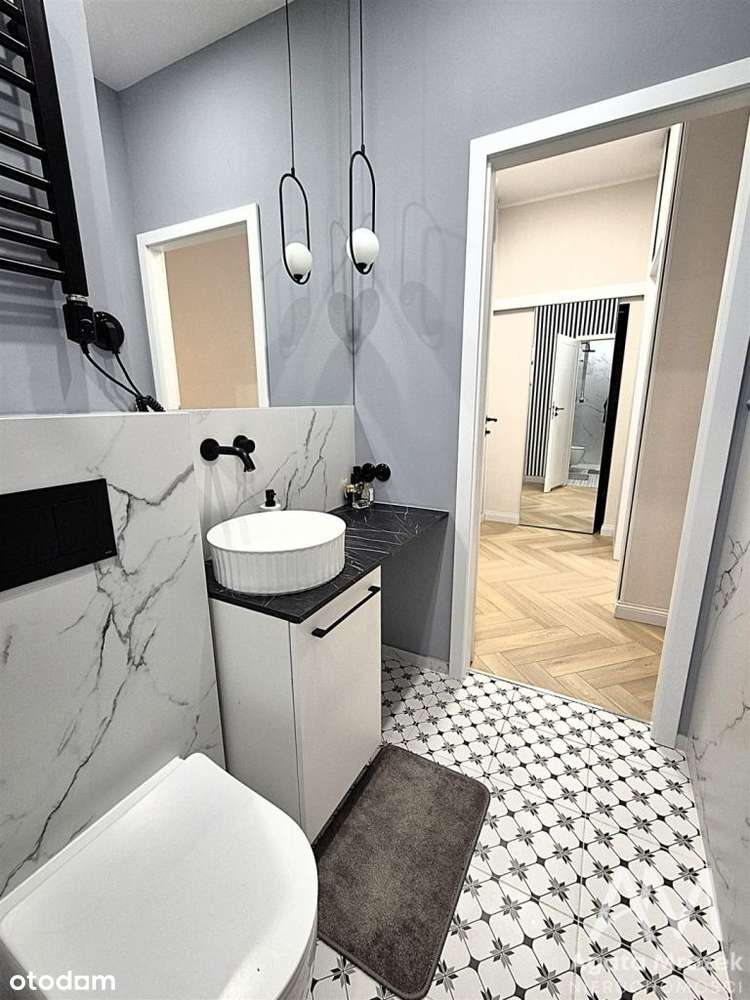 Urocze 2 pok,aneks kuchenny,media miejskie,loggia-10