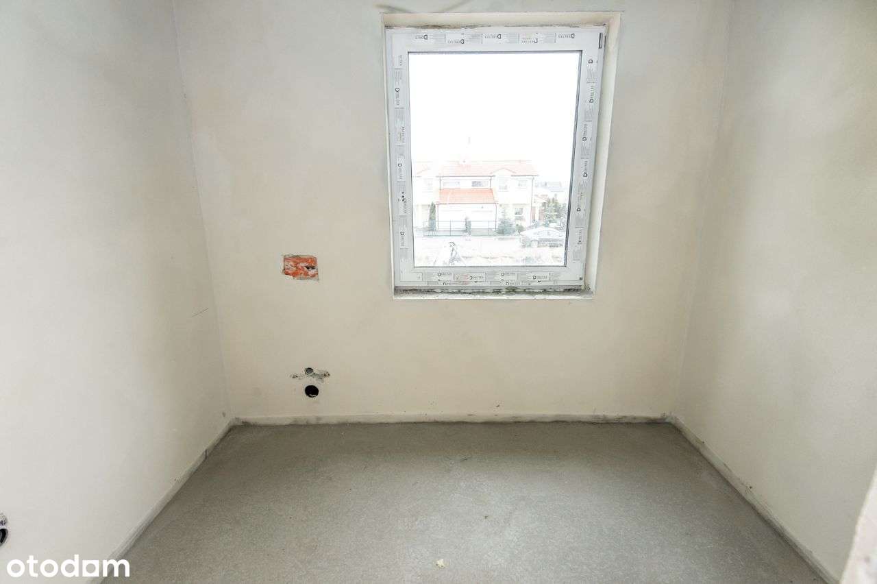 Nowoczesny dom 120m2 w Tarnowie Podgórnym na sprzedaż. Duża działka-9