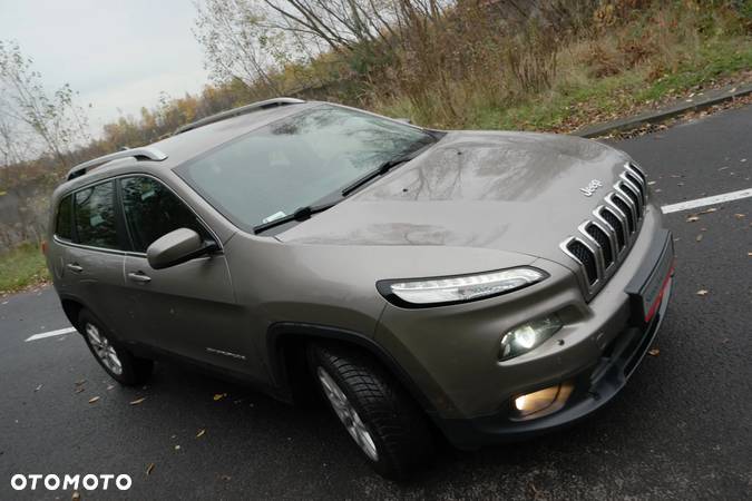 Jeep Cherokee 2.0 MJD 4x2 Longitude EU6 - 38