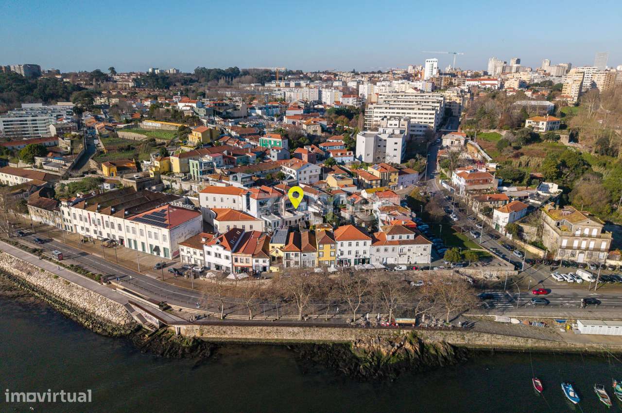 Apartamento T1 com Terraço e Vista Rio Douro | Foz do Douro – Porto - Grande imagem: 3/25