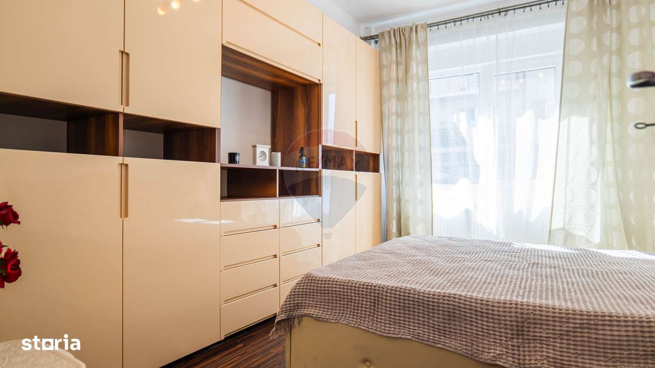 Dobroesti - vanzare apartament 3 camere, strada Marului-16