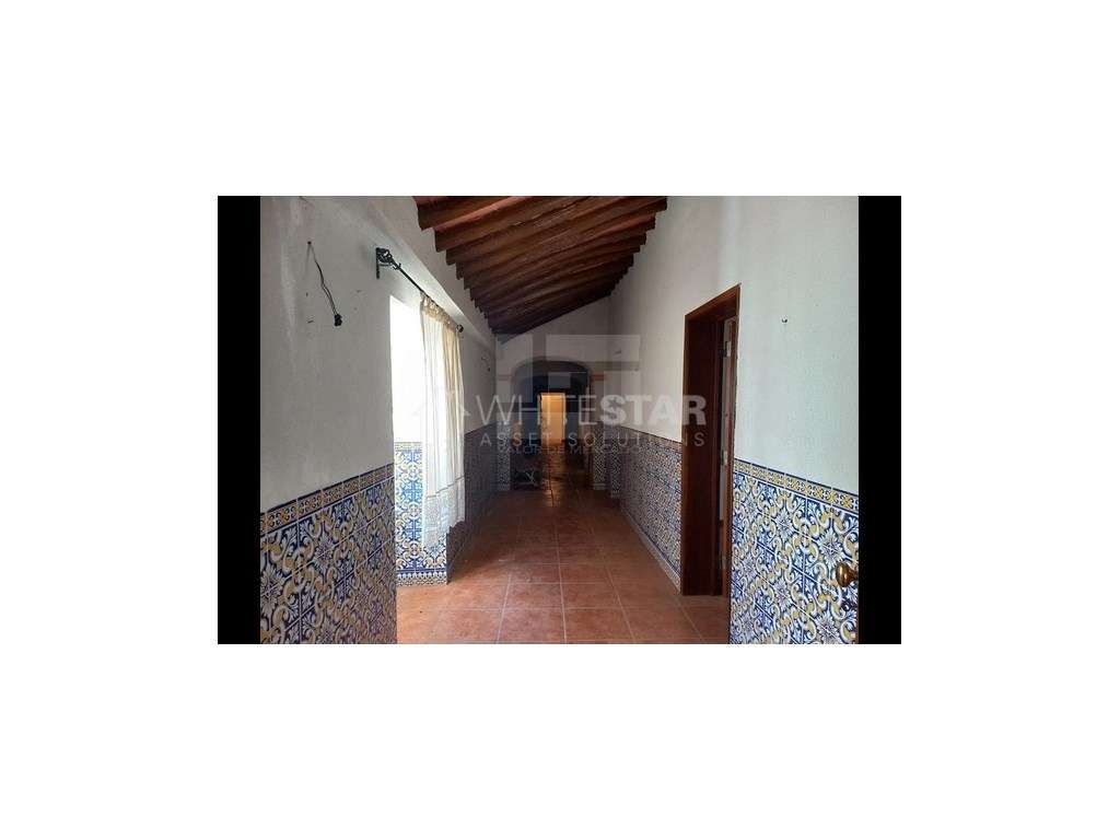 Apartamento com 7 divisões, bem localizado em Borba - Grande imagem: 4/28