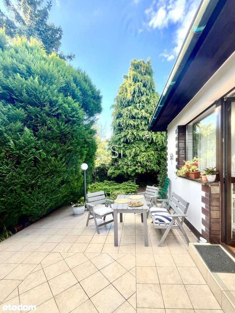 Kameralny dom wolnostojący z pięknym ogrodem, 250 m2, 5 pok., garaż - Pełny obrazek: 1/20