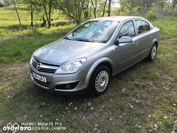 Opel Astra - 2