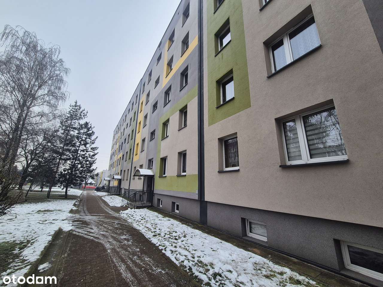 Wynajem 3-pokojowego mieszkania z balkonem i klimatyzacją - Pełny obrazek: 4/18