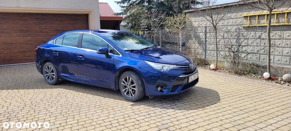 Toyota Avensis 1.6 D-4D Premium - 6