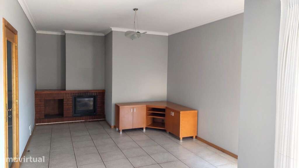 Apartamento T3 - Ferreiros - Grande imagem: 4/20