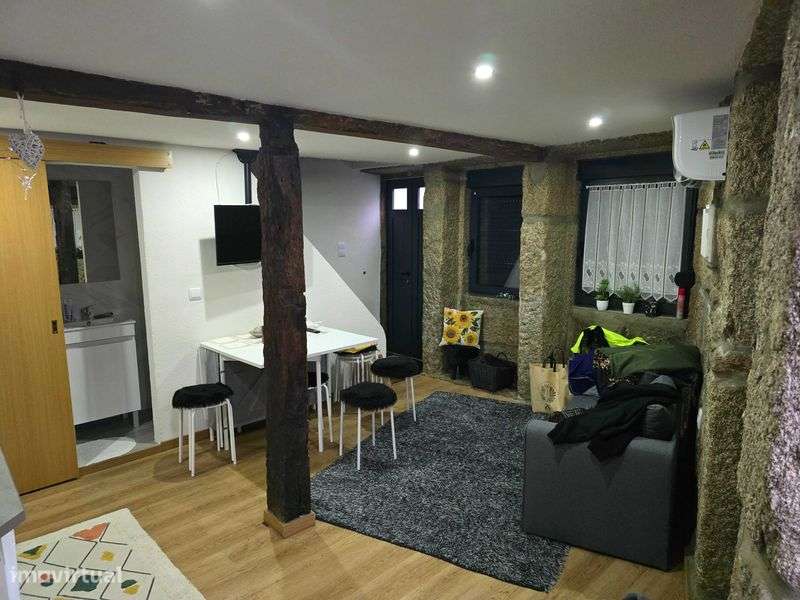 Casa totalmente remodelada - Grande imagem: 4/12