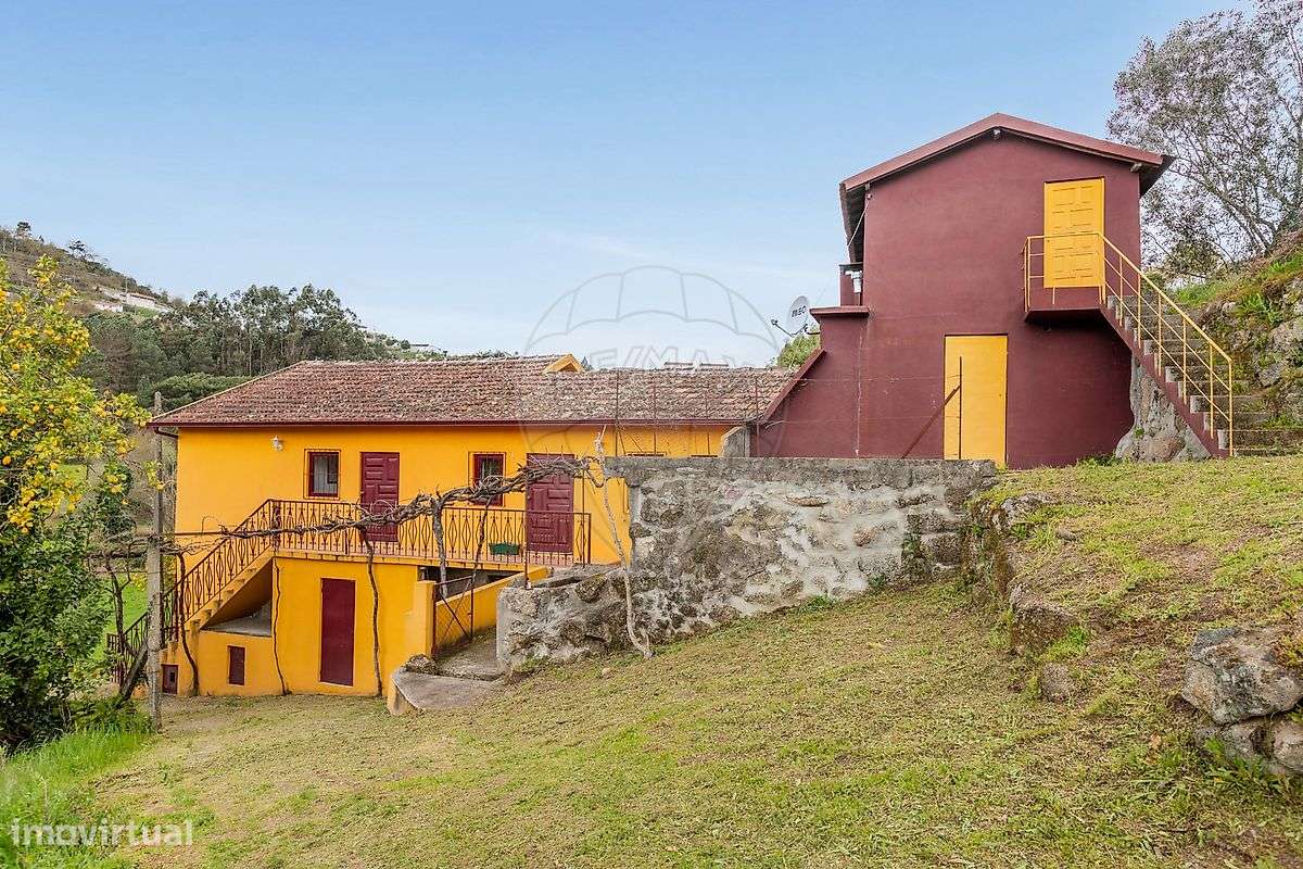 Moradia T2 para venda - Grande imagem: 2/22