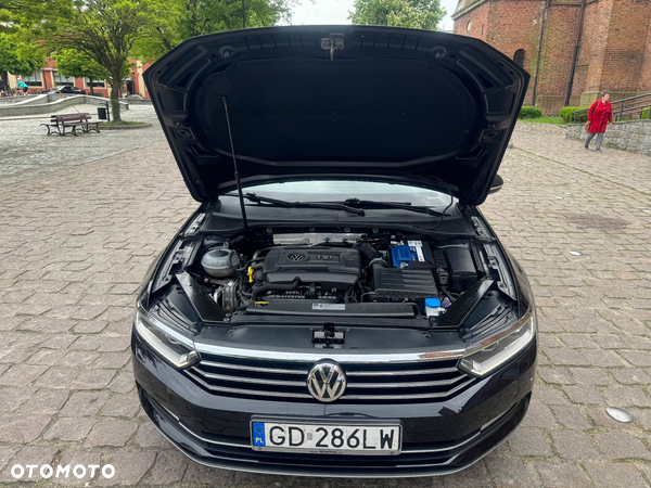 Volkswagen Passat 1.8 TSI BMT Comfortline DSG - 24