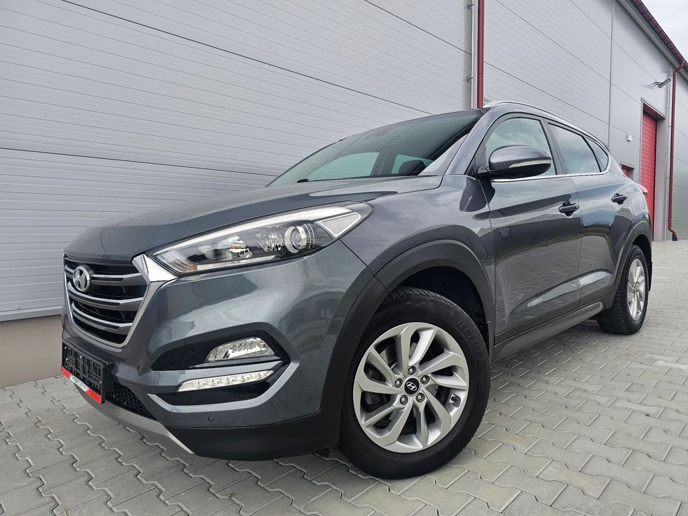 Hyundai Tucson III (2015-2020) blue 1.6 GDi 2WD Navi 2017