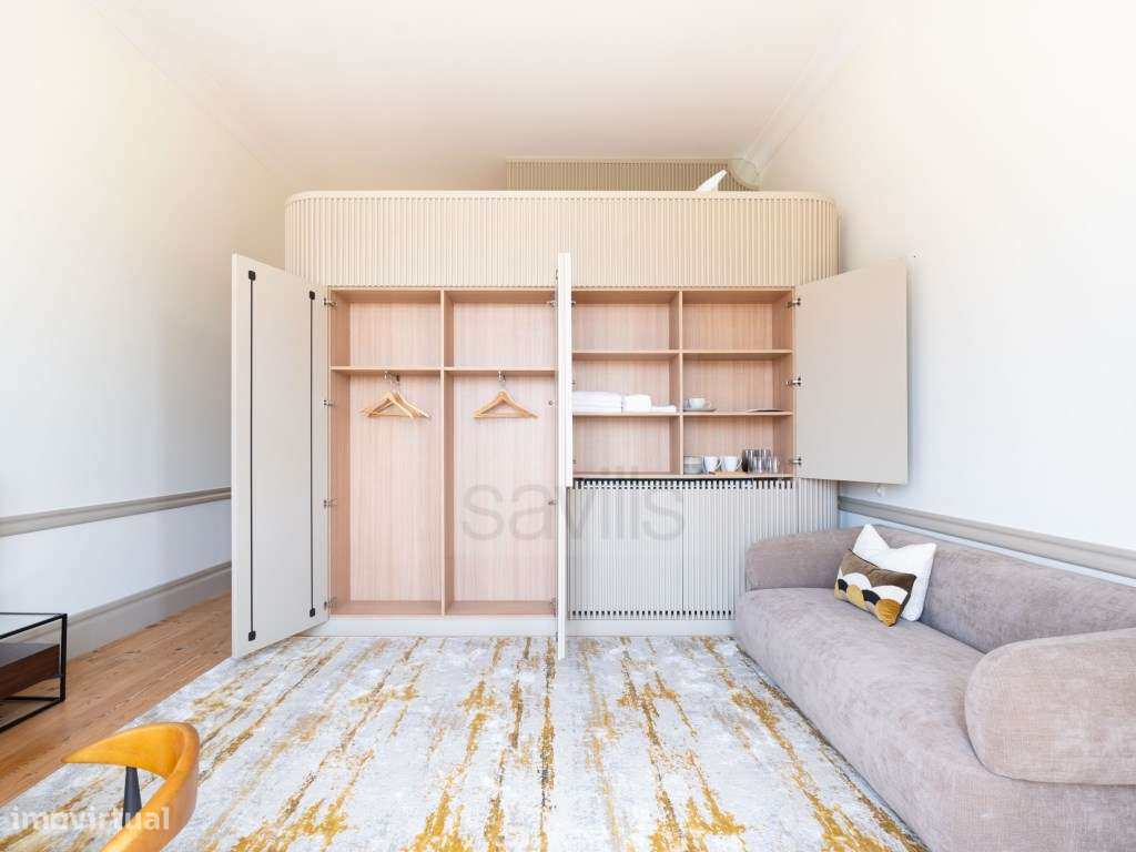 Apartamento T0 mobilado e decorado na Avenida dos Aliados-5