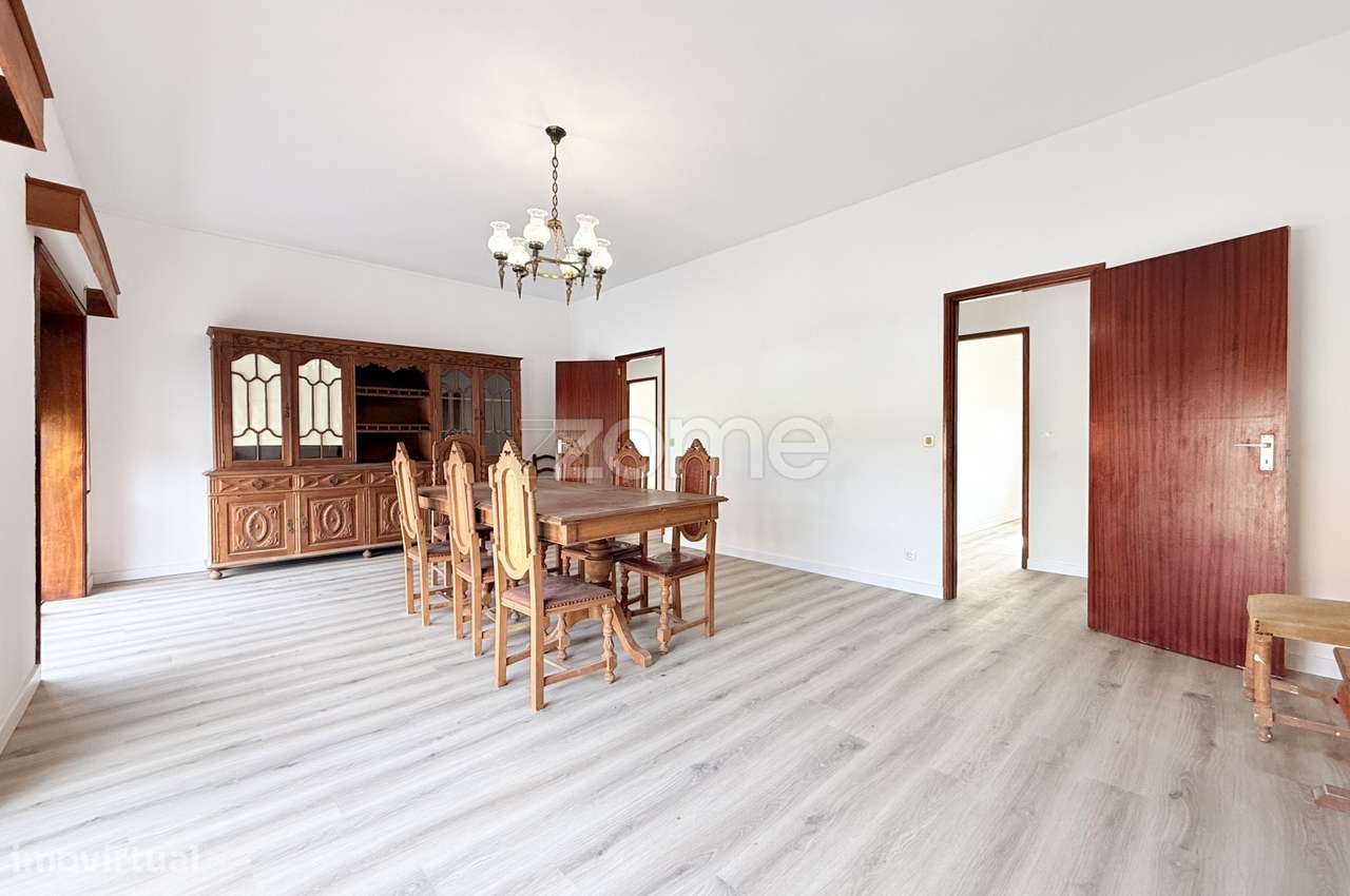 Andar Moradia T5 | Lagoa | Vila Nova de Famalicão - Grande imagem: 5/21