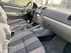 Volkswagen Golf V 1.9 TDI Comfortline - 10