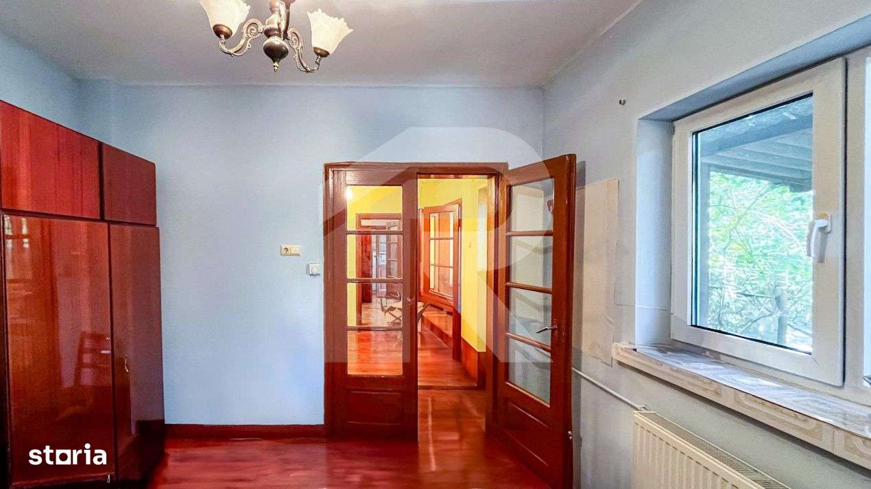 DE VANZARE TEREN + CASA in Dobroestiul (Vechi) - Imagine principală: 5/8