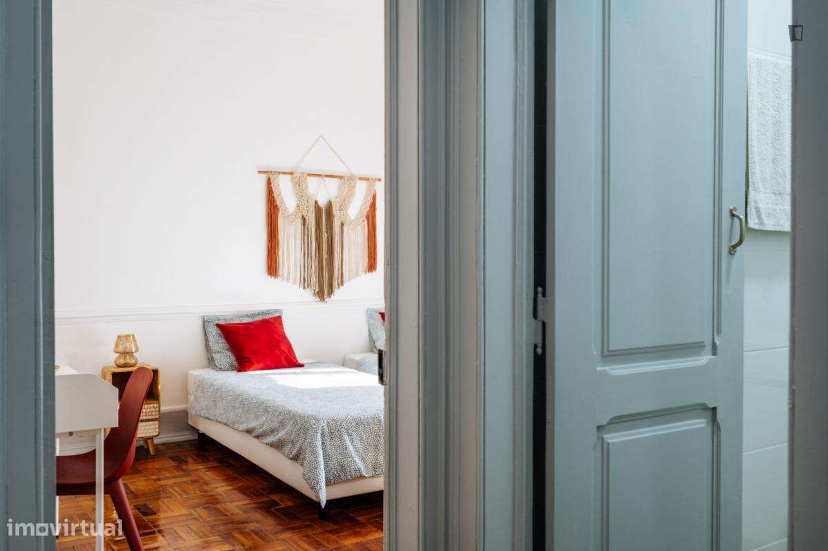 Quarto - localizado em Arroios Lisbon - Grande imagem: 5/10