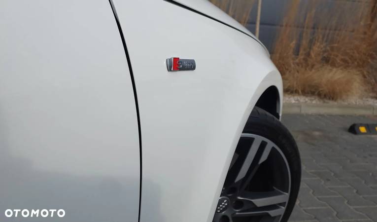 Audi A4 40 TDI Quattro S Line S tronic - 13