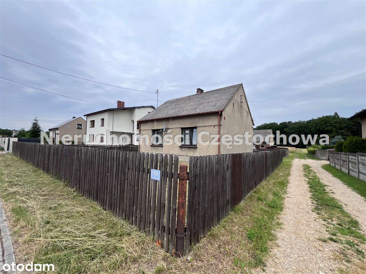 Nieduży domek Wręczyca Wielka-1