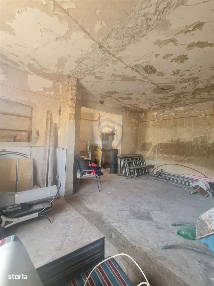 Casa Zona Magheru Oradea - Imagine principală: 2/3