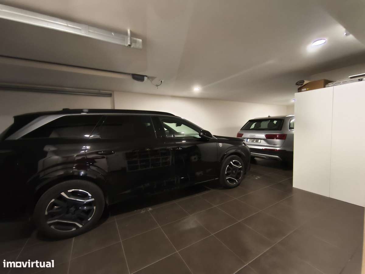 Moradia T4 Nova com 300 m² | Garagem | Zona Tranquila – Braga - Grande imagem: 5/33