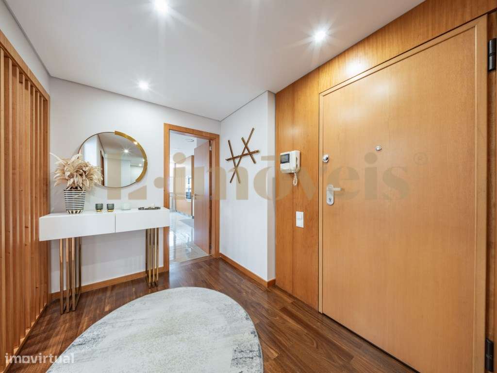 APARTAMENTO T3, MOBILADO E EQUIPADO, NO FÓRUM, VIZELA.-11
