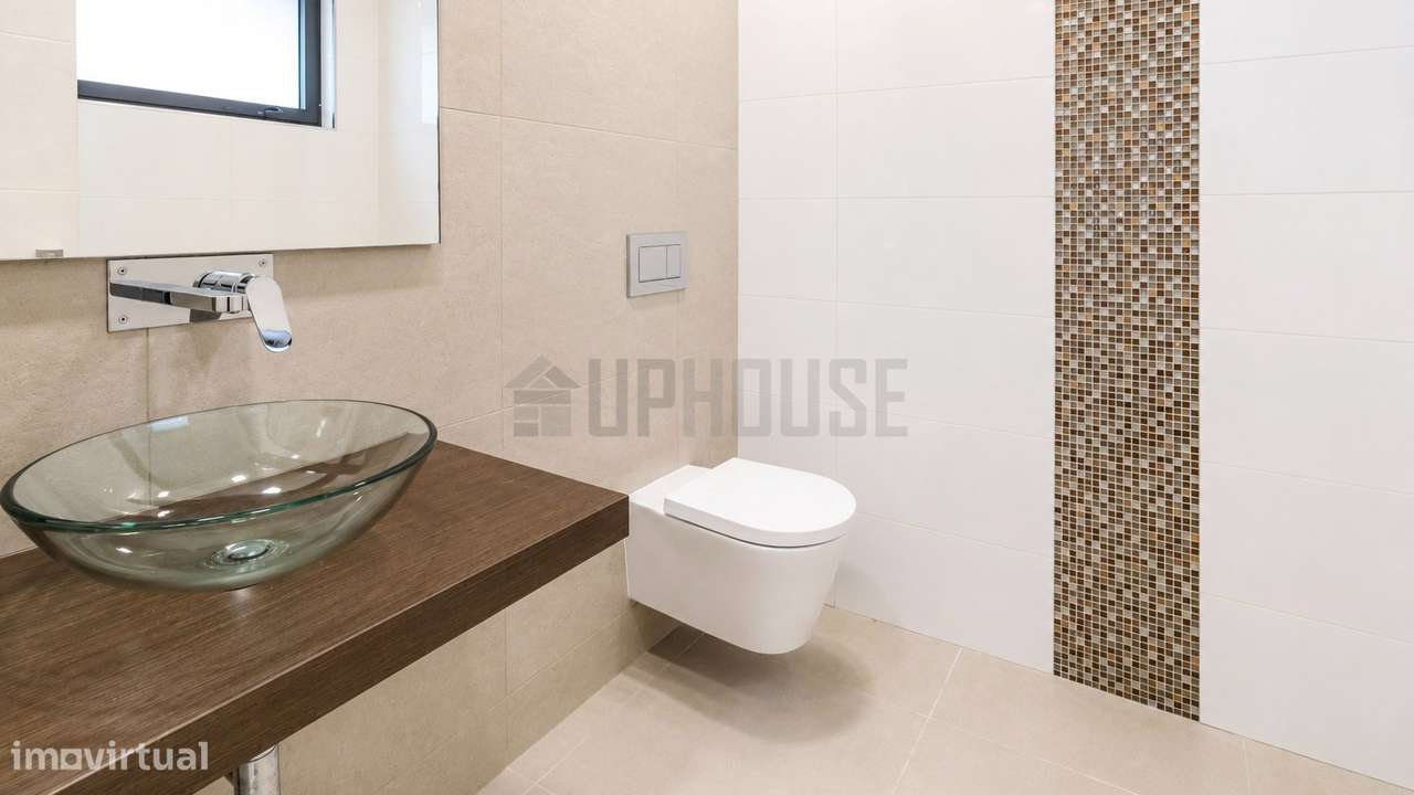 Quinta com Moradia T3 Isolada e Piscina | Água Belas, Ferreira do Zêze-11