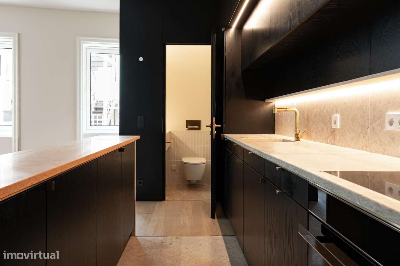 Apartamento T2 com estacionamento, Avenida da Liberdade, Lisboa - Grande imagem: 4/32