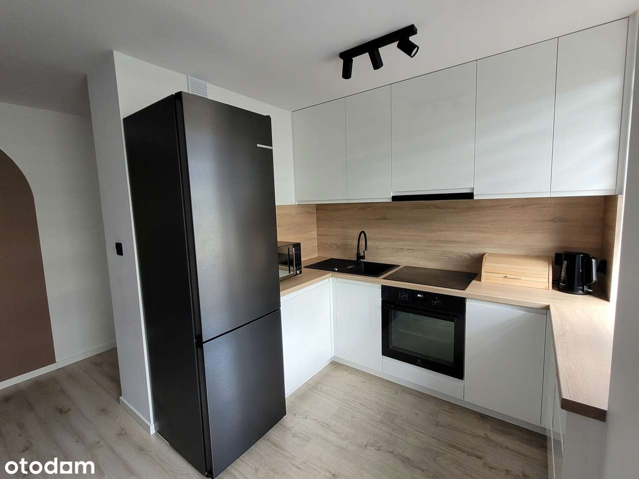 Nowoczesne mieszkanie po remoncie + Pełne wyposażenie - 56 m2 - Pełny obrazek: 2/18