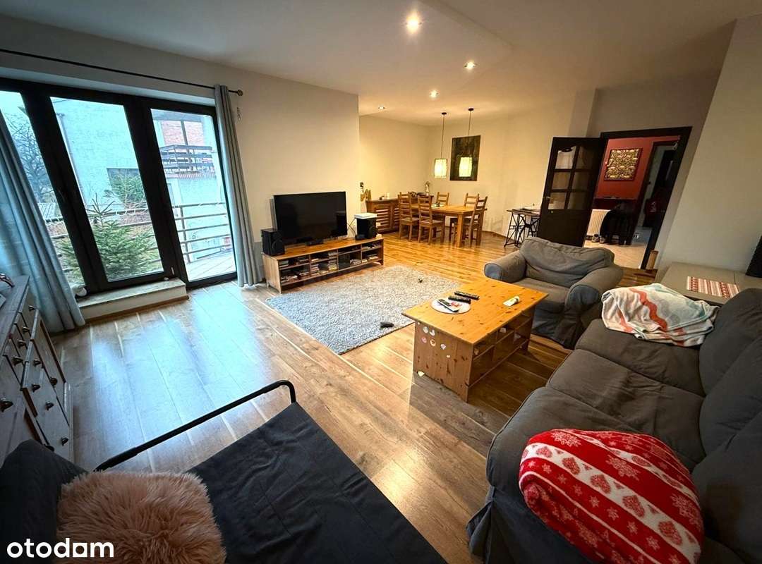 Dom w centrum miasta + lokal użytkowy + apartament!-15