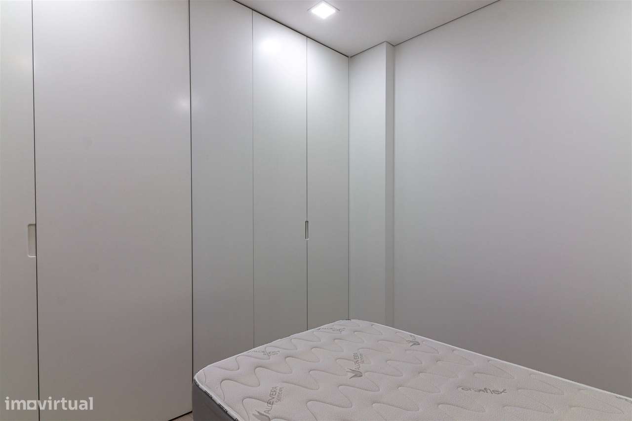 Apartamento T2+1 Venda em Paranhos,Porto-11