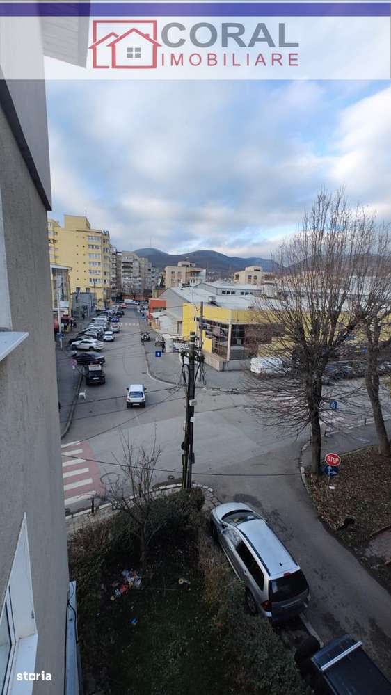 Apartament 4 camere, zona Piata Deva-10