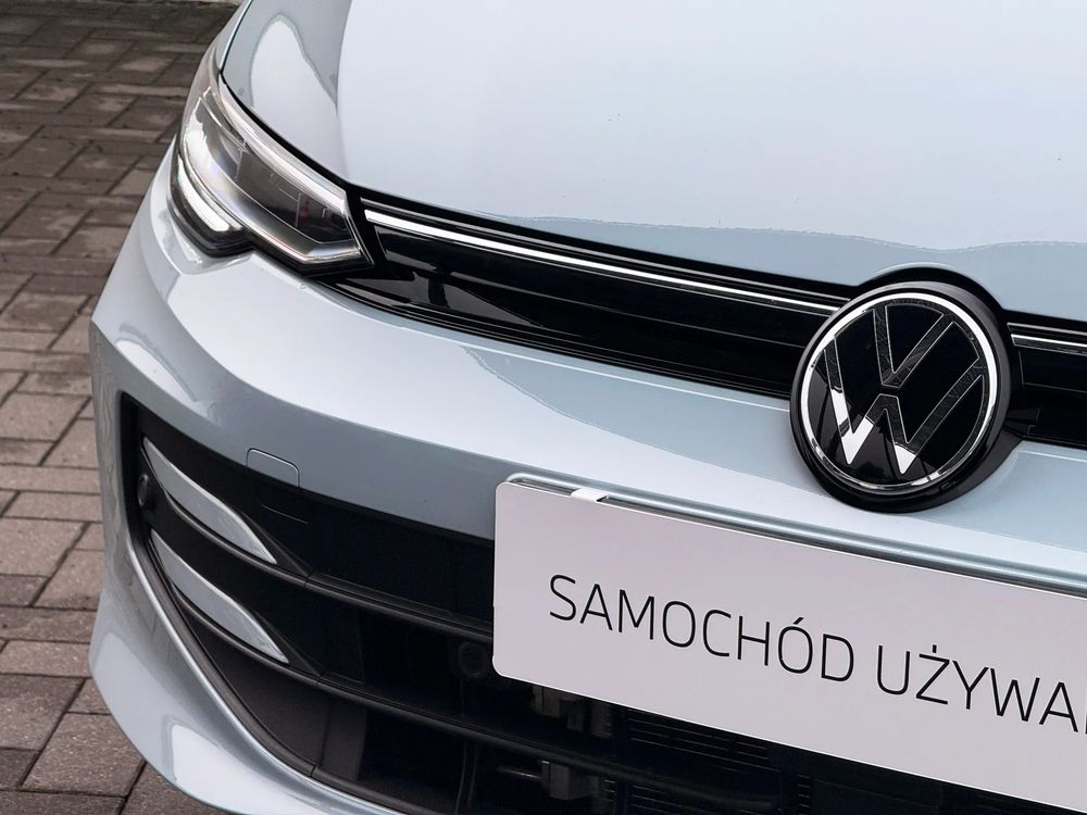 Volkswagen Golf 1.5 TSI Special Edition 116 KM — zdjęcie 3