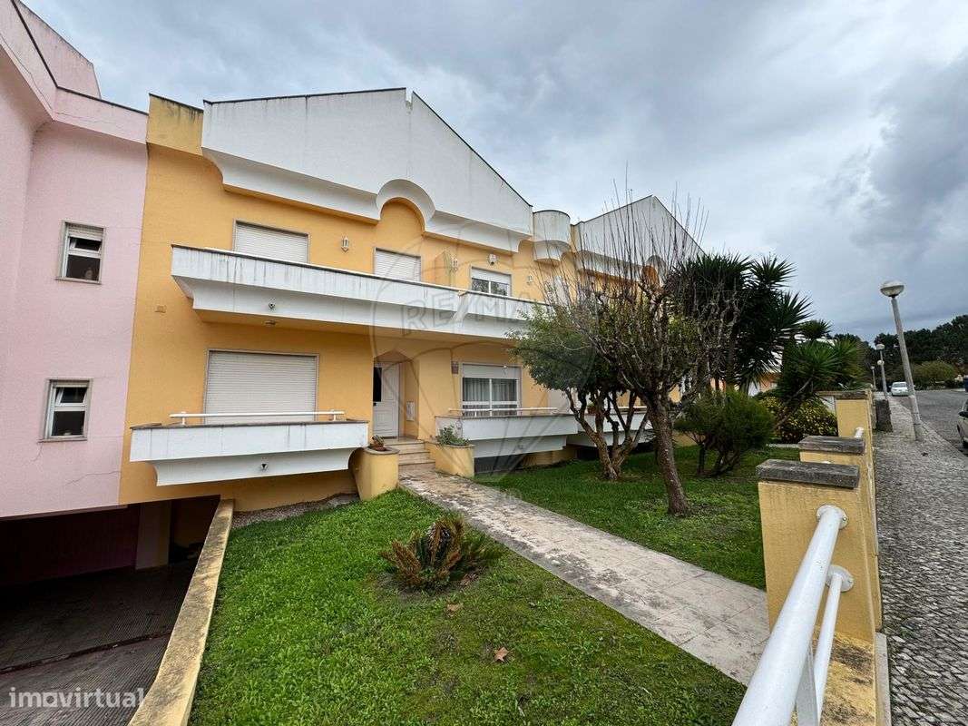 Moradia T3 para venda - Grande imagem: 2/47