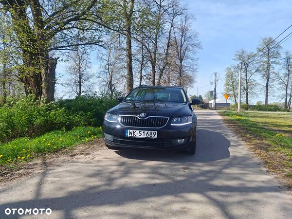 Skoda Octavia 2.0 TDI Elegance DSG - 32