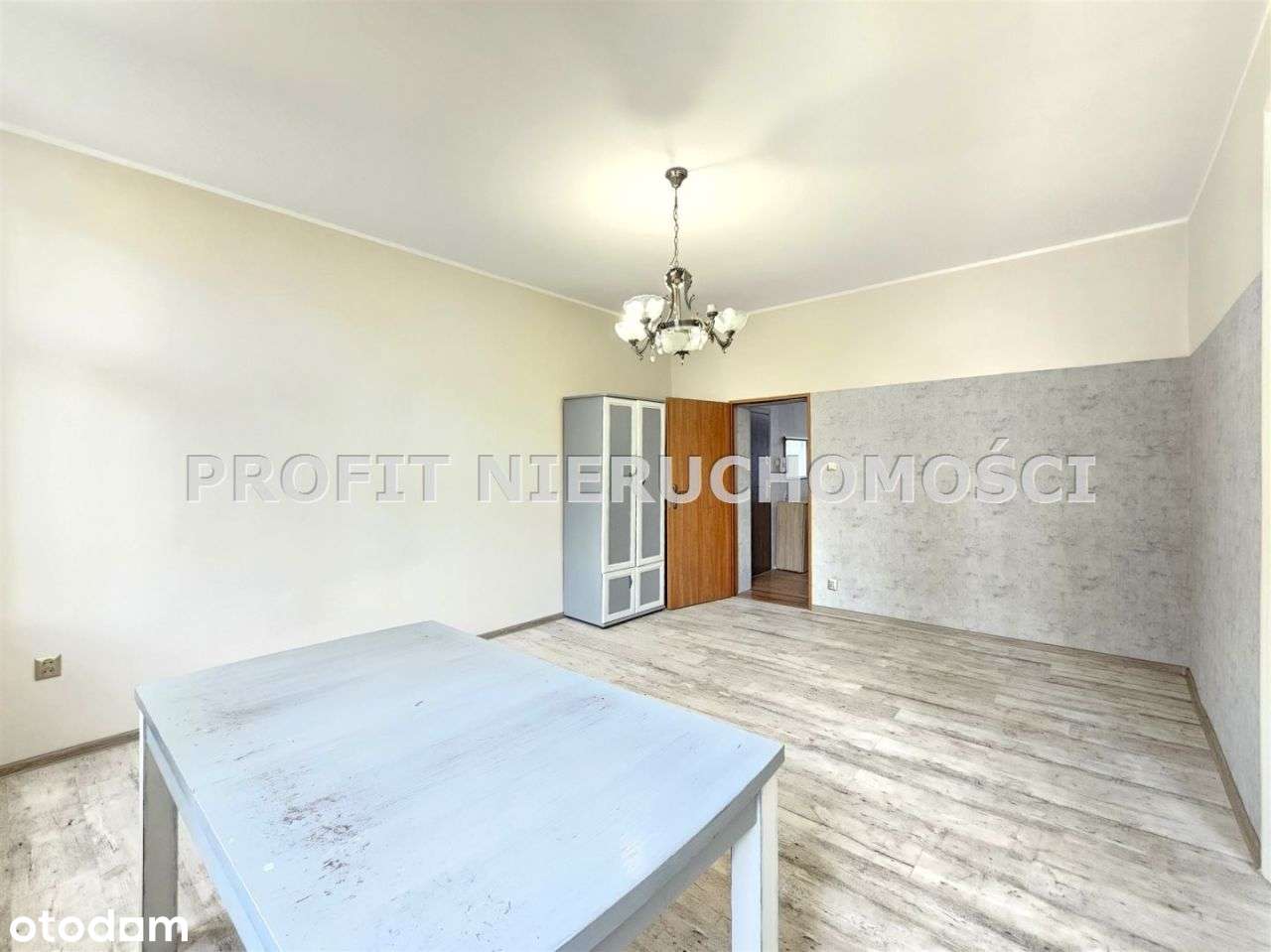 Duże mieszkanie w centrum miasta - Pełny obrazek: 3/17