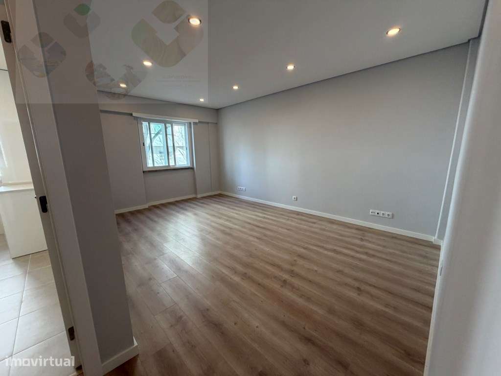 T2 Bem Localizado - Completamente Recuperado - Grande imagem: 2/32