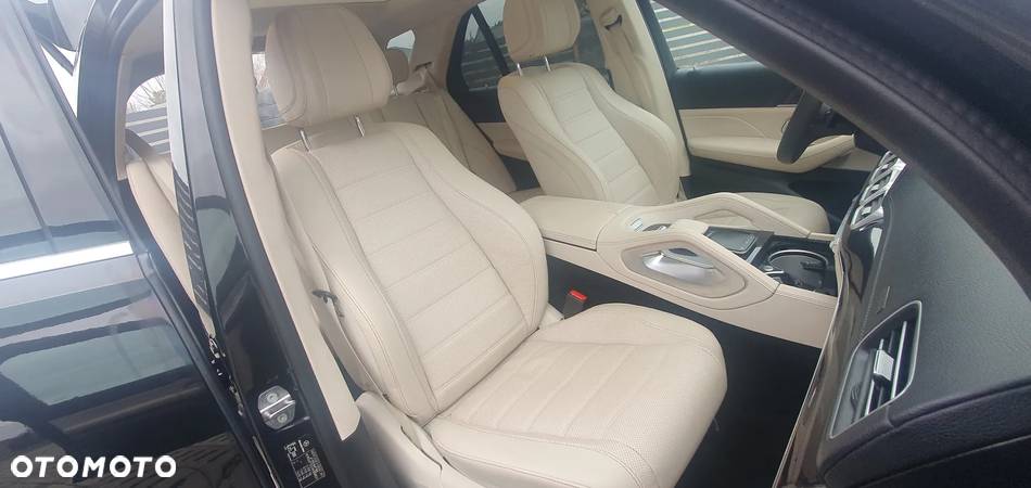 Mercedes-Benz GLE 400 d 4Matic 9G-TRONIC AMG Line - 10