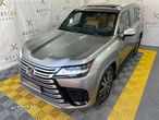 Lexus Seria LX - 2