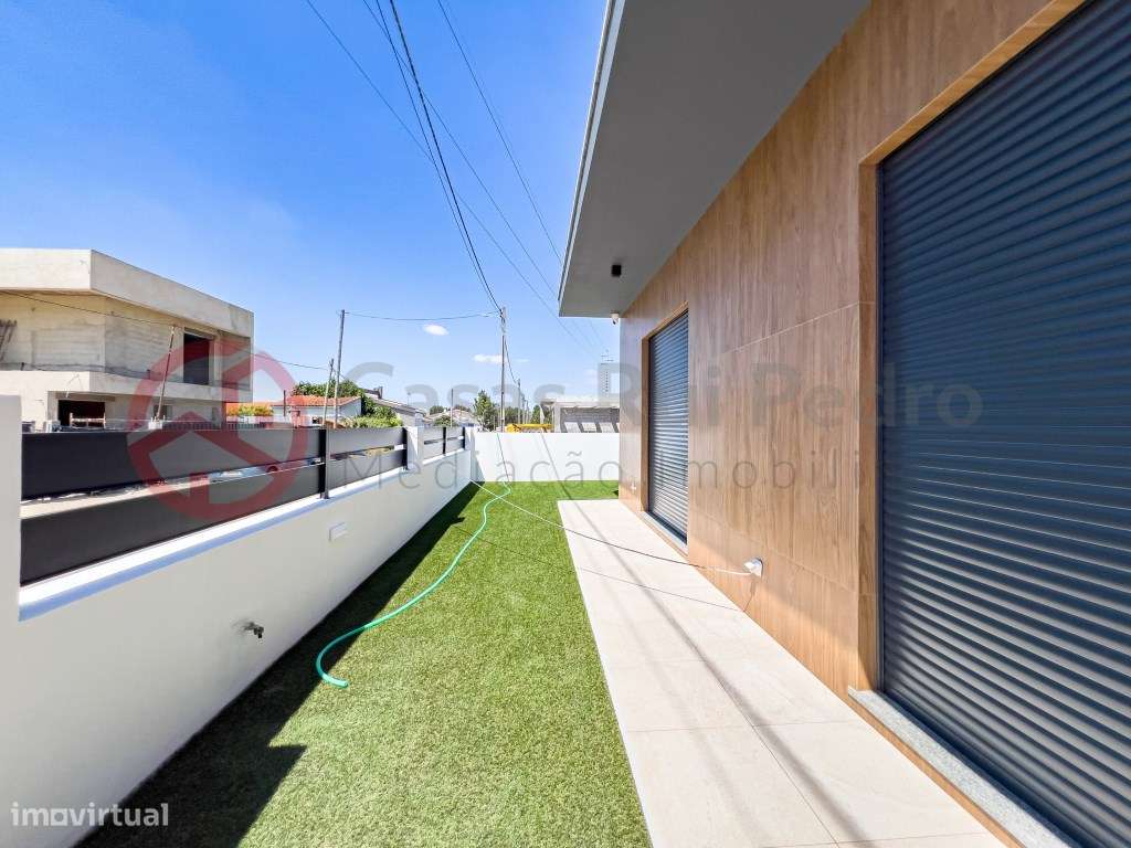 Moradia Térrea T3+1 com Piscina - Grande imagem: 4/22