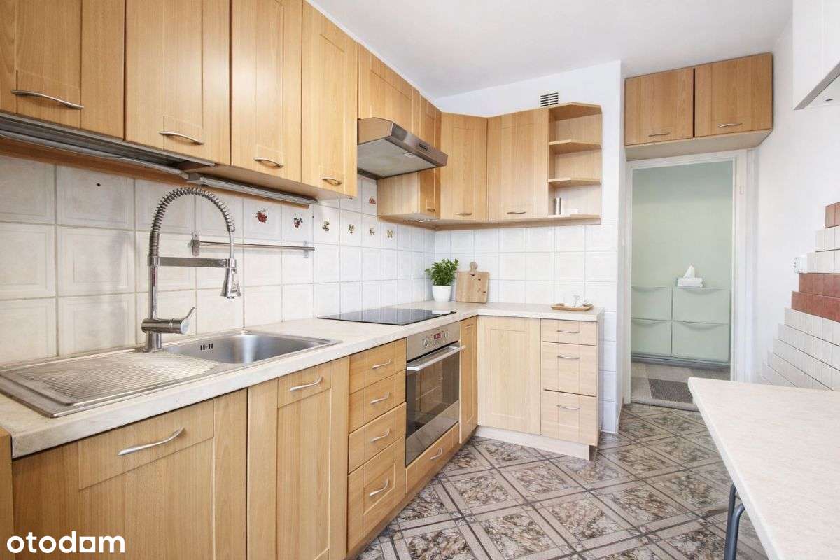 PŁaszów, 3 Pokoje, Do Wejścia-1